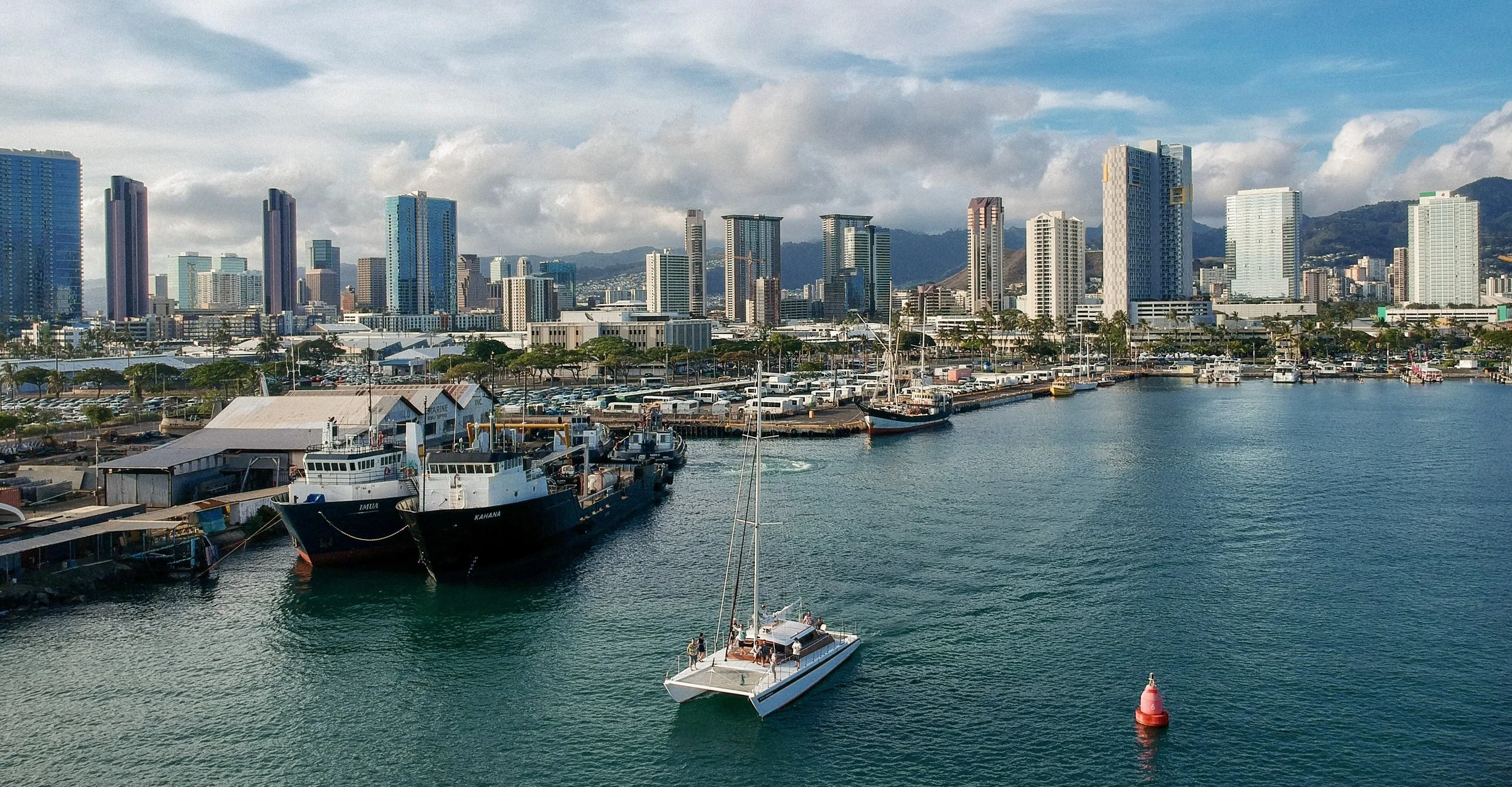Royal Hawaiian Catamaran - 場所